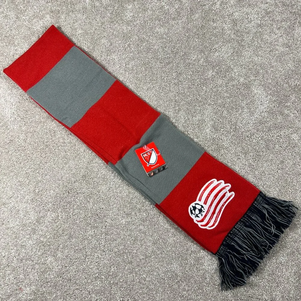 MLS Unisex Gray Red Winter‎ Fringe New England Revolution Soccer Scarf NWT